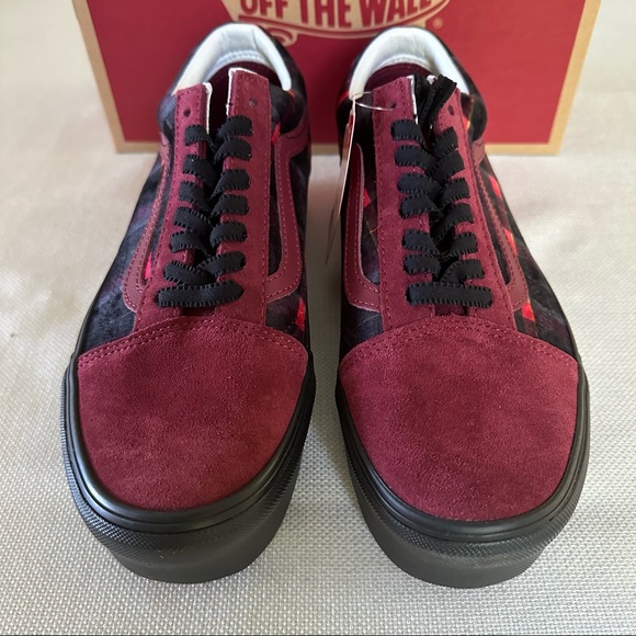 VANS Old Skool Platform Shoes Black Red Suede Low Velvet Gothic Punk - Picture 4 of 10